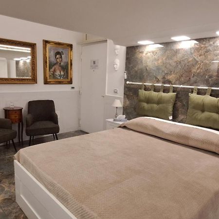 Casa San Felice 호텔 나폴리 외부 사진